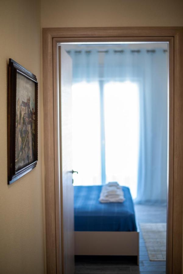 Villa Serafima Nikíti Eksteriør bilde